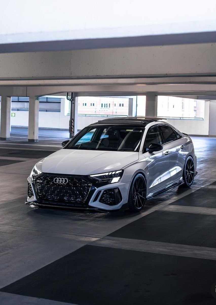 RS3 8Y